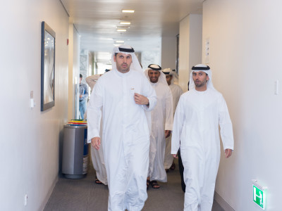 Energy minister Suhail al mazrouie at site - Sept 2015