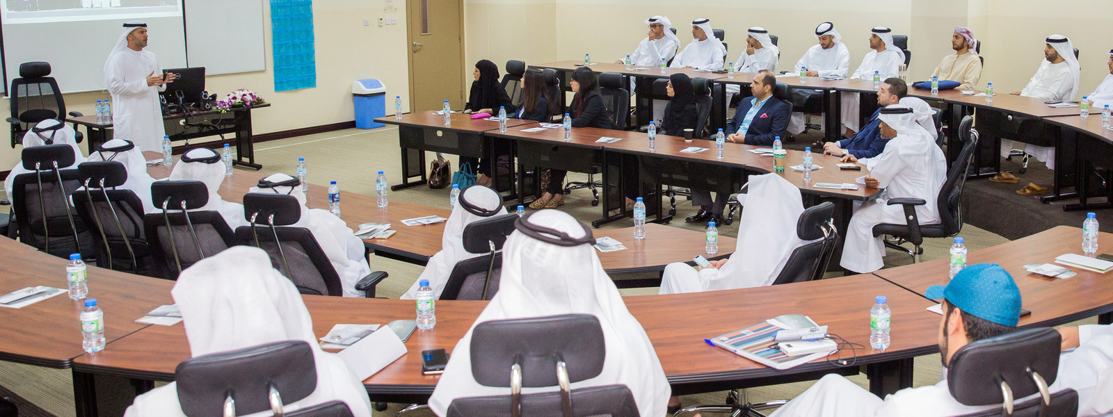 enec-ceo-lecture-at-adu-2-5d3583ff23802.jpg (Gallery Image)